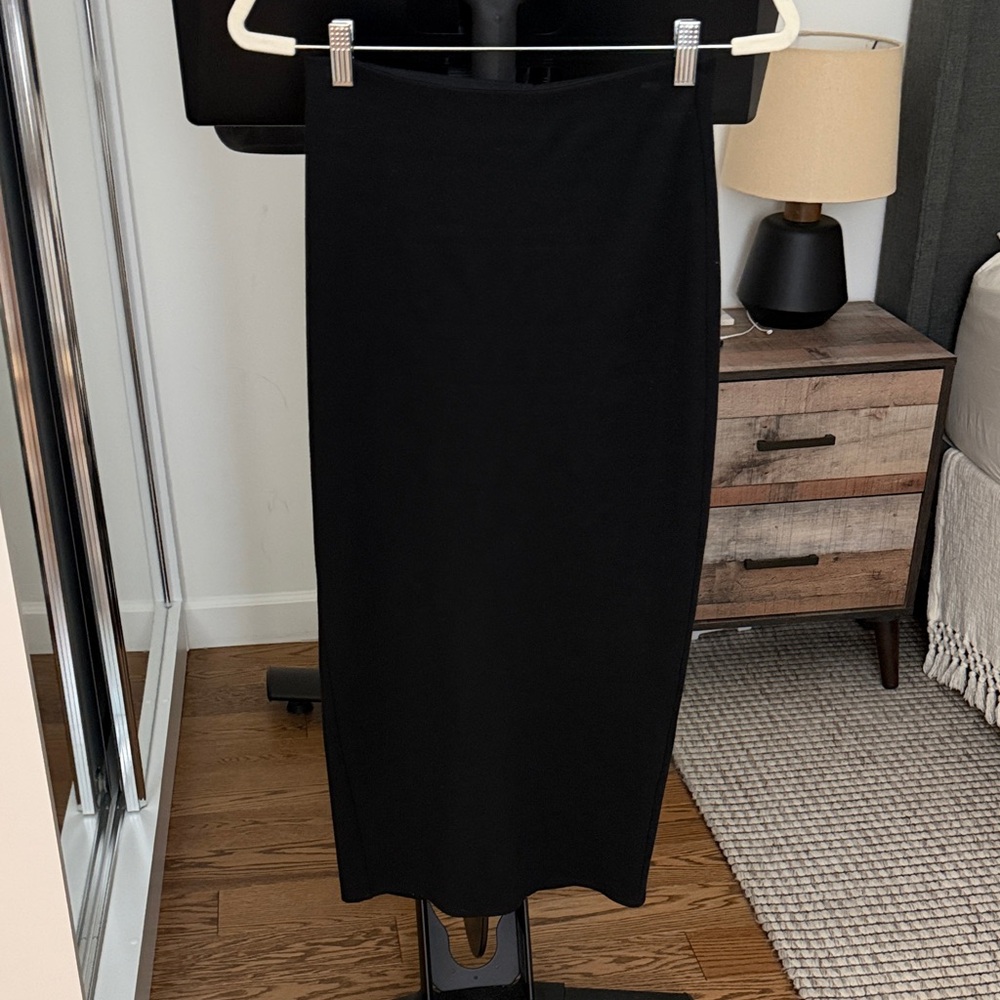 Michael Costello x Revolve Classic Black Midi Pencil Skirt - Picture 3 of 4